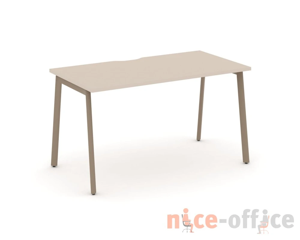 Стол рабочий с вырезом на плоскоовальной трубе 138x73x75 Эстетика / Estetica