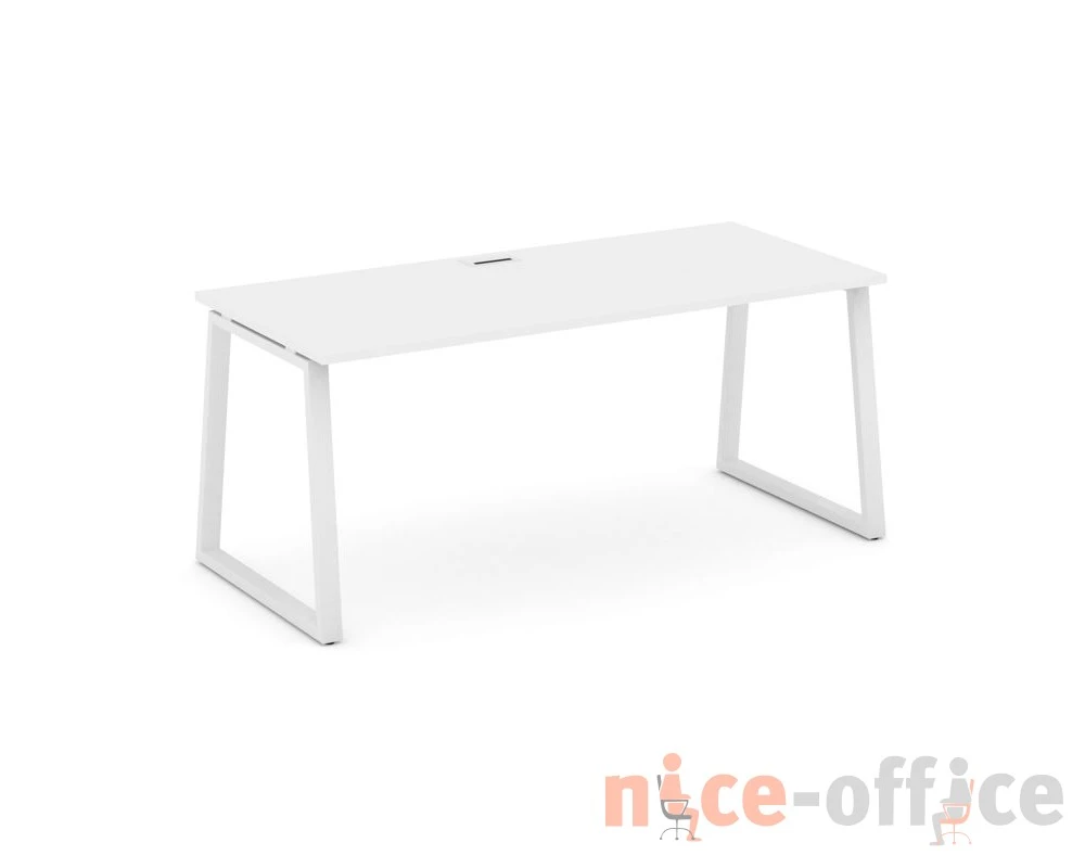 Стол письменный опоры трапеция 1780x700x750 Стайл Проджект Директ / Style Project Direct