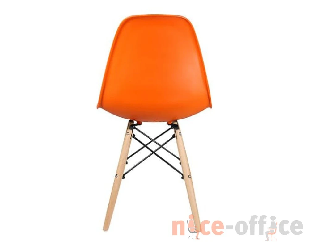 Стул дизайнерский Eames Dsw