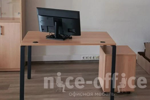 Стол на металлокаркасе АМ-002 Арго-М фото в интерьере 2